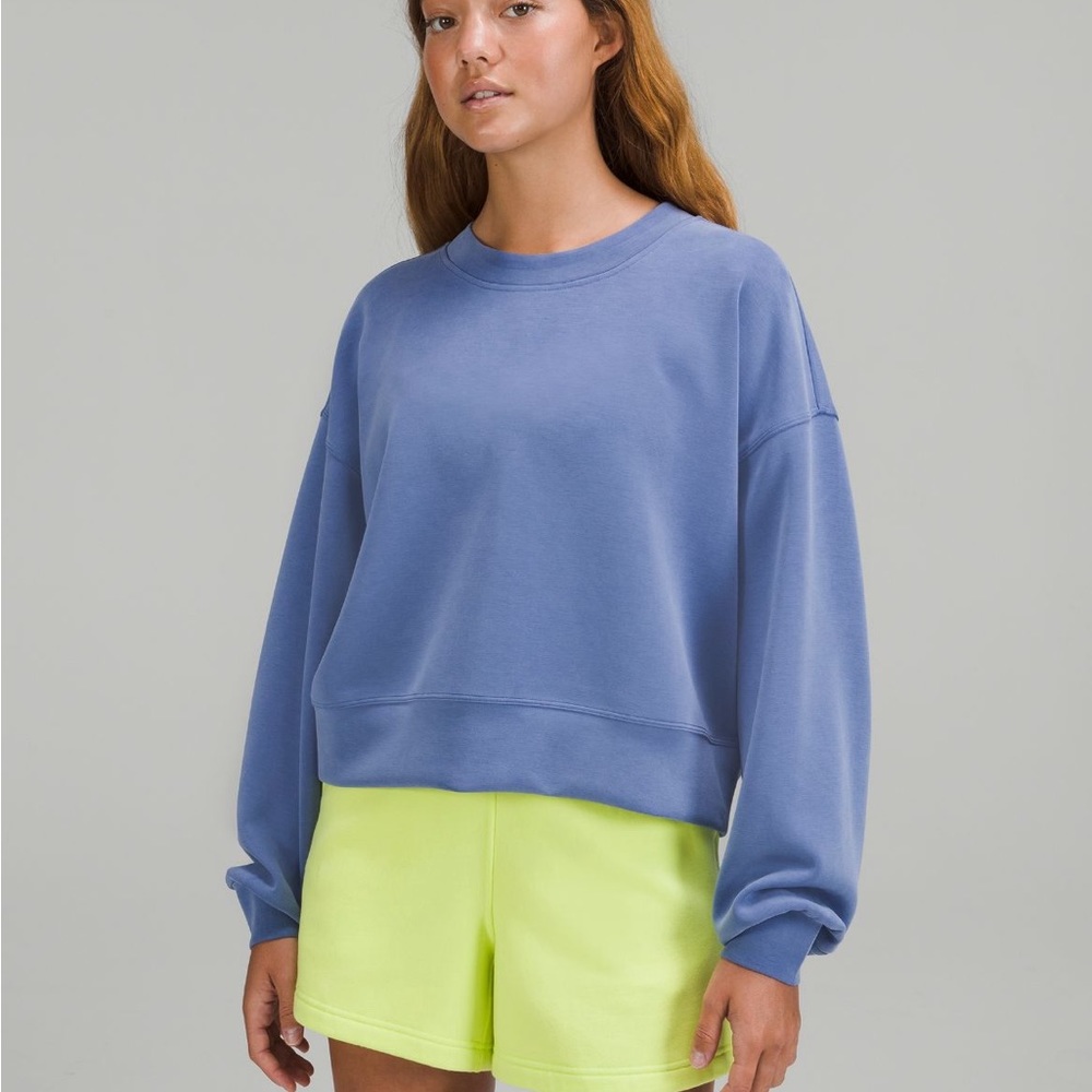 Lululemon Perfectly Oversized Cropped Crew in Softstreme BNWOT